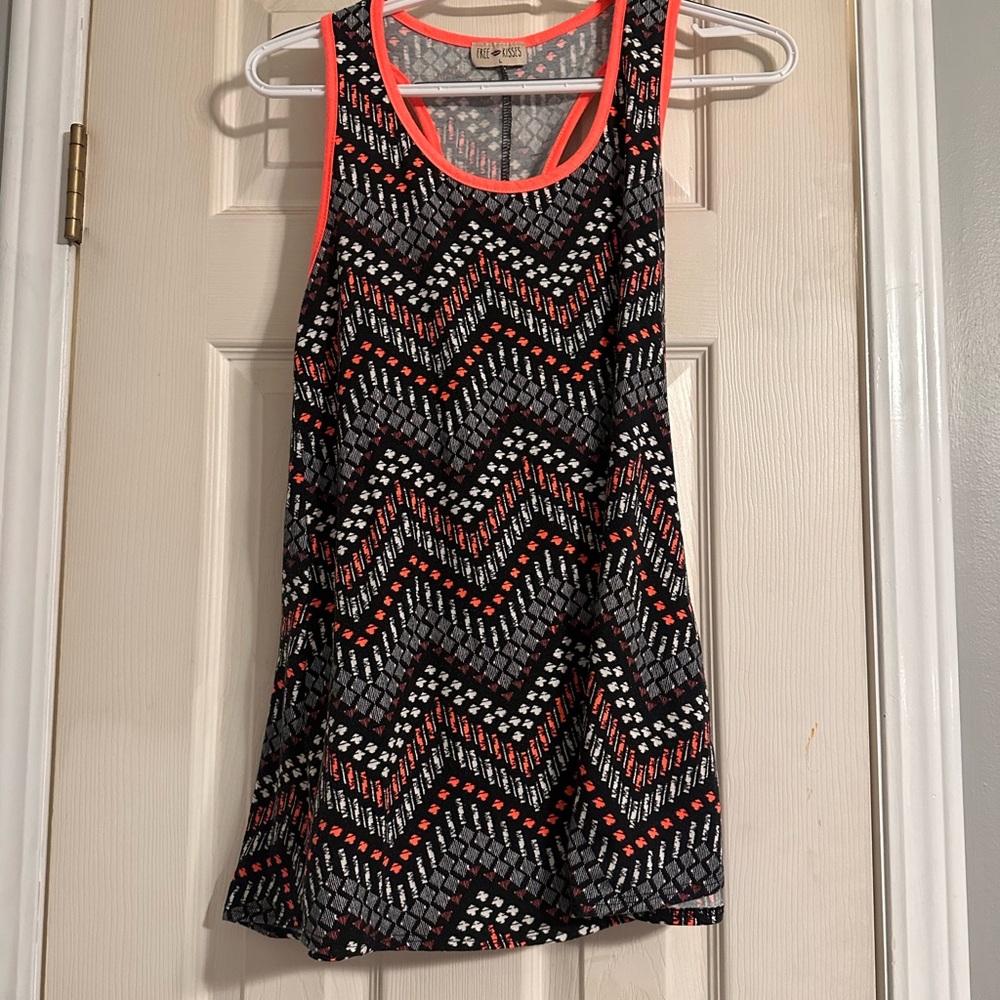 Free Kisses Neon Coral and Gray Patterned Top